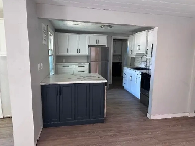 2 bedroom, 1 bath home for rent July 1st