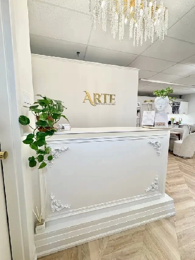 Salon Chair Rental Oakville | Hairstylist & Makeup Workspace