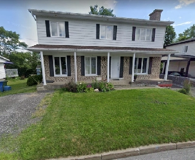 beau très grand 5 1/2 2e étage, Charlesbourg juillet