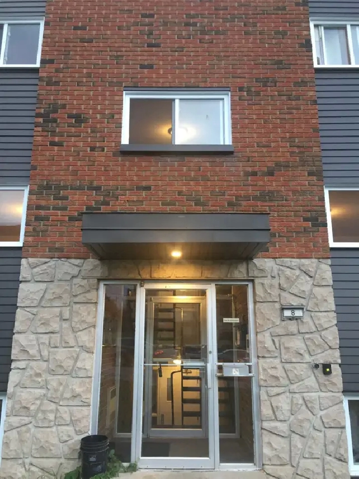 1 bdrm apt all incl, centre Hull, direct bus to Ottawa U & L'UQO