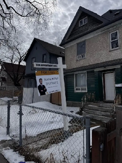 704 Sherbrook St. Investment!