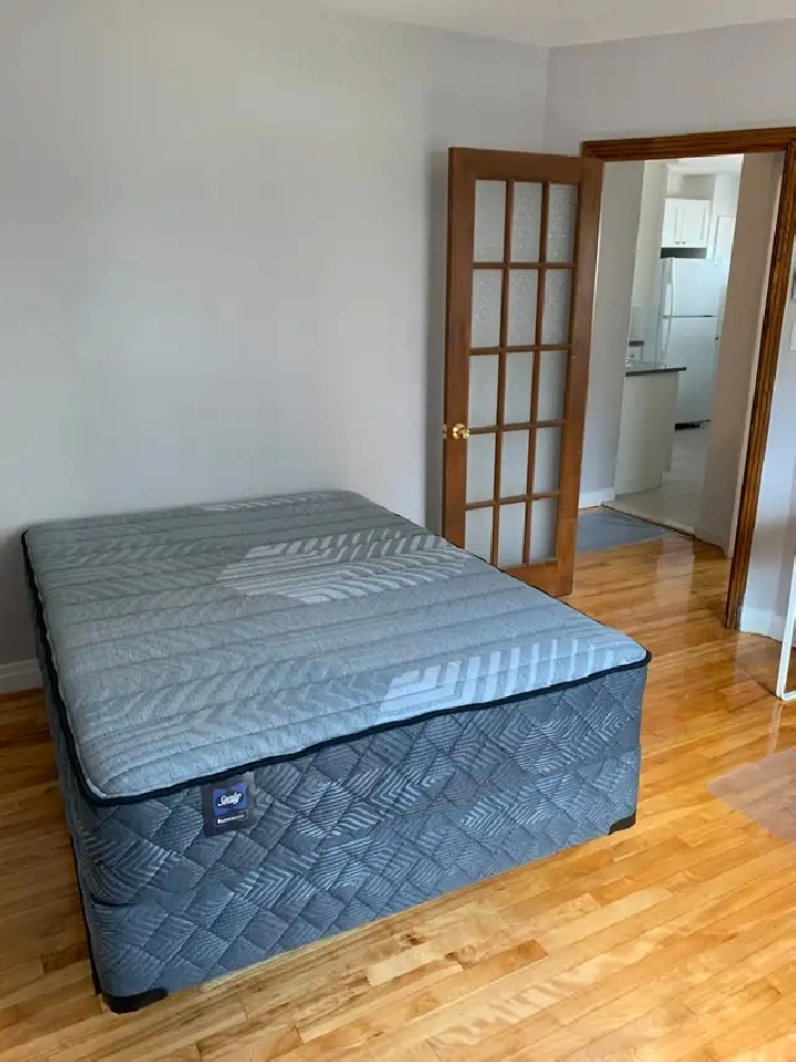 Chambre à louer Villeray métro Iberville (ligne bleue)