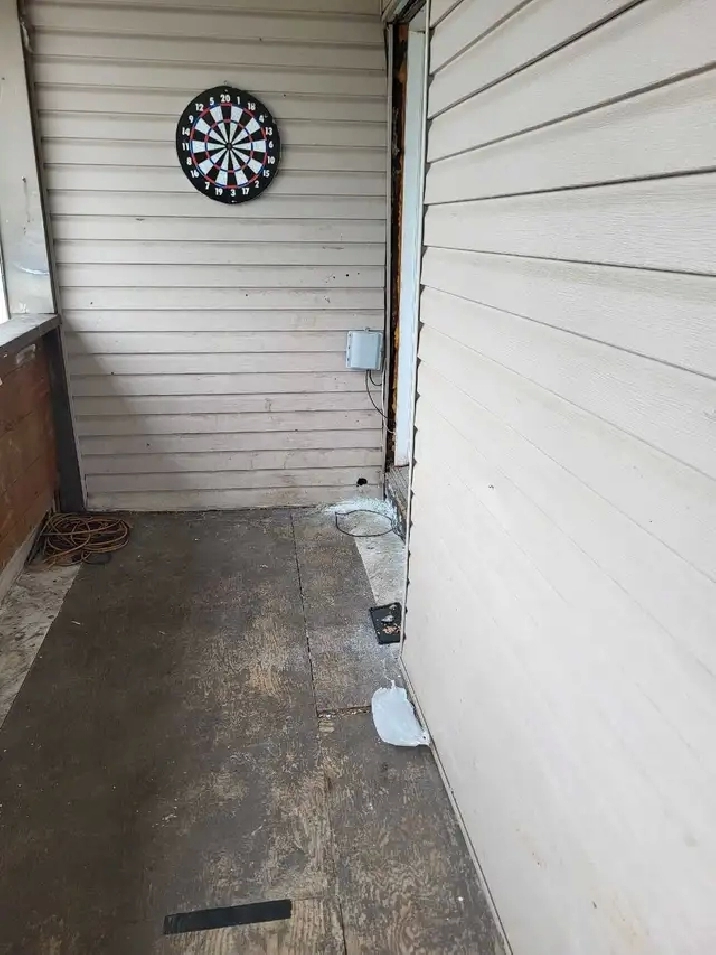 Room/space for monthly rent