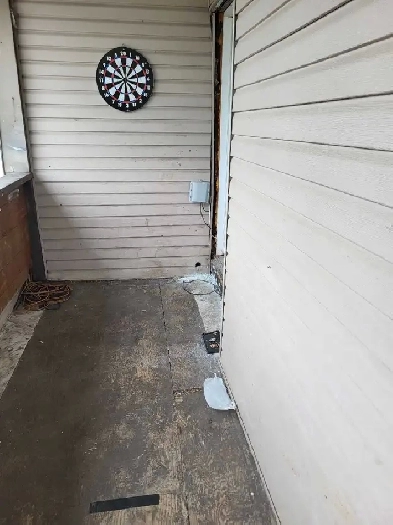 Room/space for monthly rent