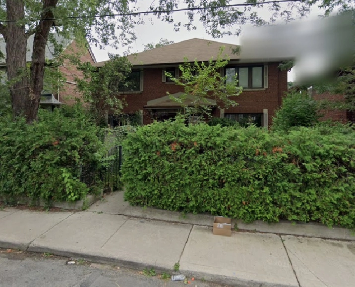 Cozy Two Bedroom Basement Apartment - 15 Castle View Ave