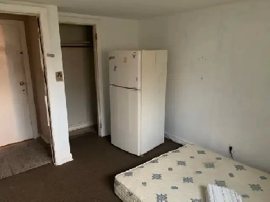 Room for Rent on Dundonald Street