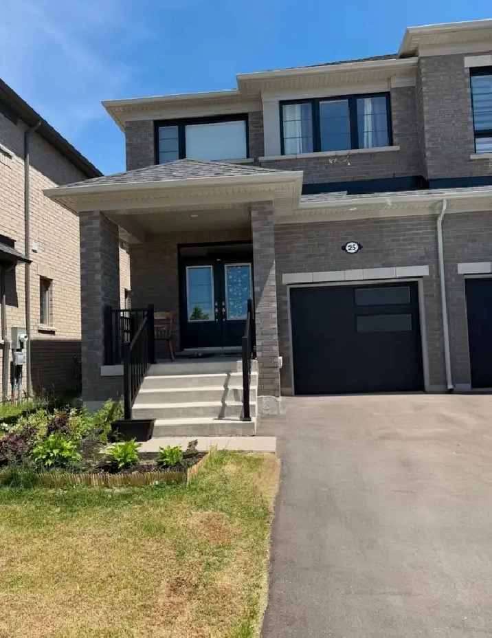 4 Bedrooms Semi Detached House for Rent in Fergus from August 1
