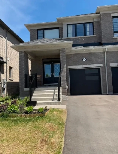 4 Bedrooms Semi Detached House for Rent in Fergus from August 1