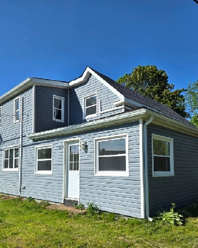 4 Bedroom Main Floor Unit – Kentville NS | $2,200/month
