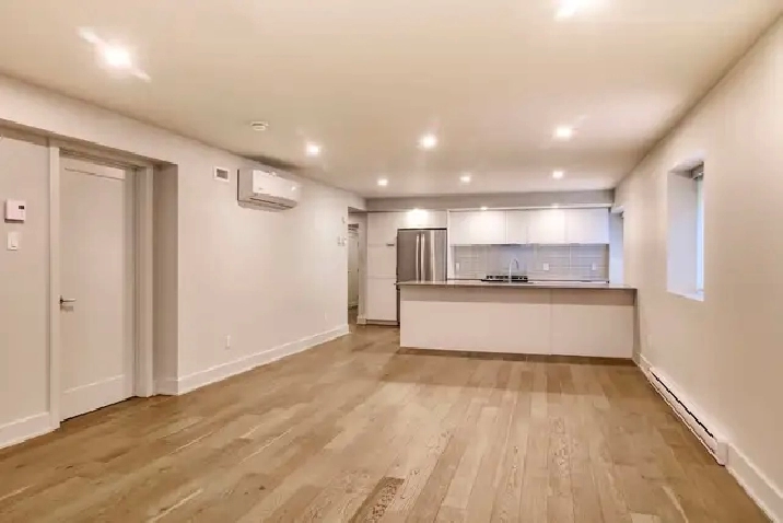 spacious 3bed,2bath unit for rent, Town of Mont-Royal - ID 4524