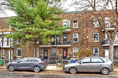 Beau 4.4 présentement dispo sur la 4e Ave a verdun!