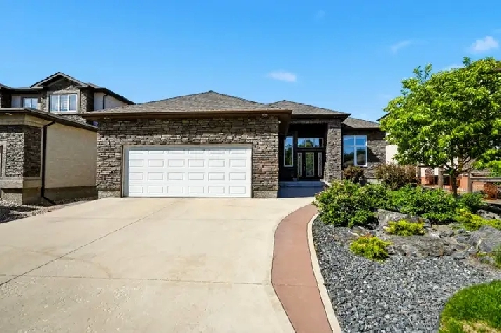 FOR SALE: Luxury Royalwood Bungalow - Zero Compromises
