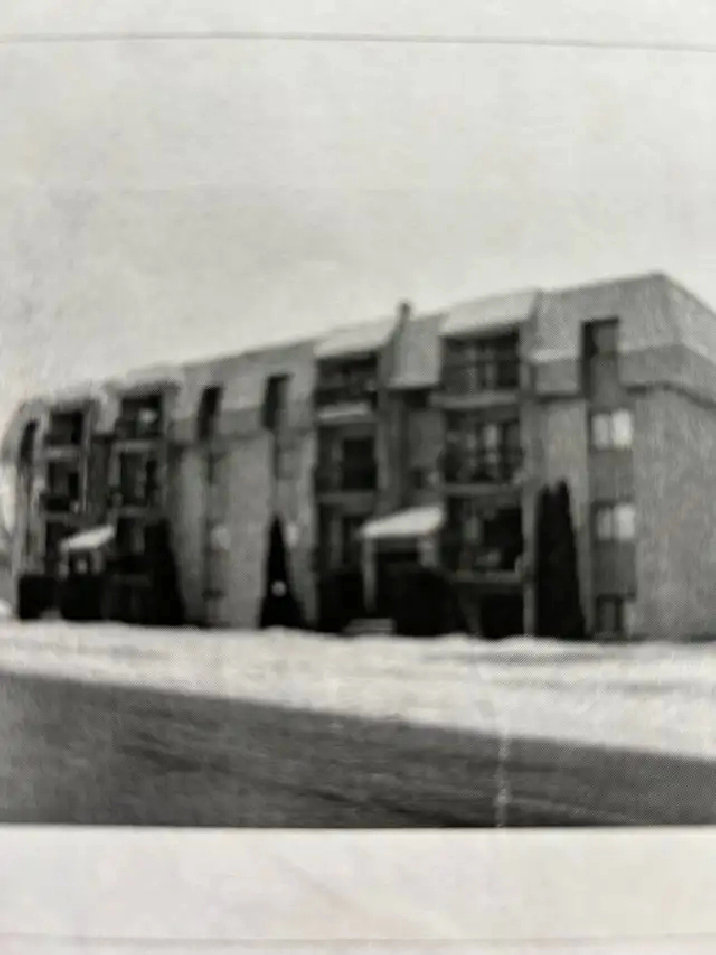 3 1/2, Vimont, Laval (Cite de la Santé)