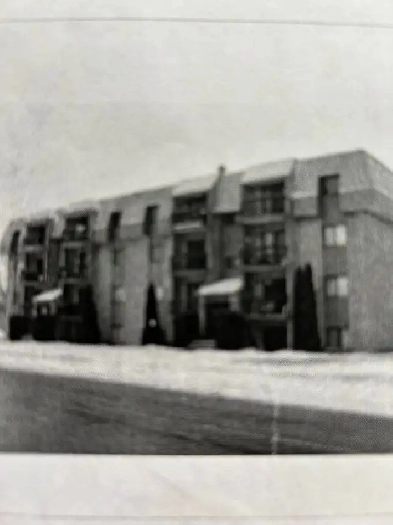3 1/2, Vimont, Laval (Cite de la Santé)