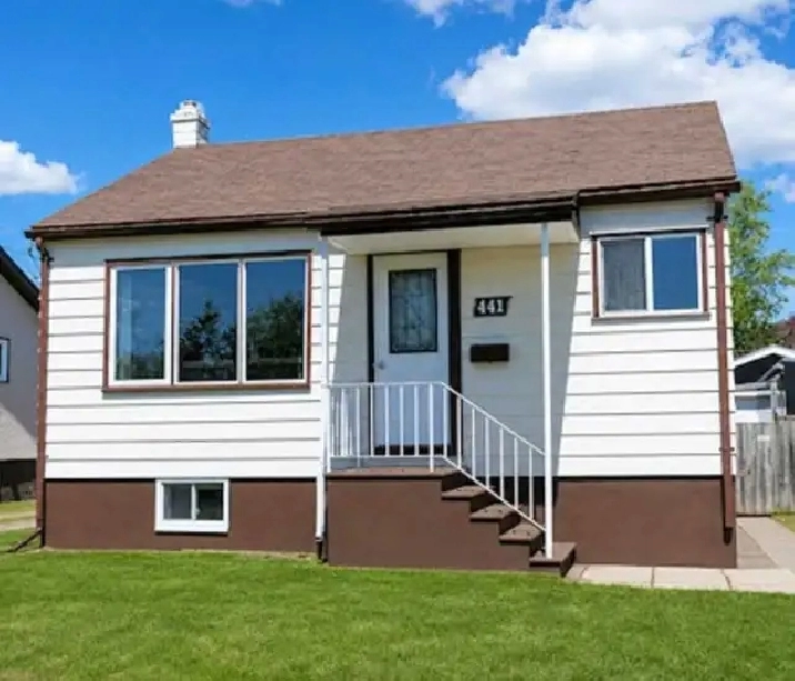 For Sale- Westfort Bungalow with huge yard and heated garage