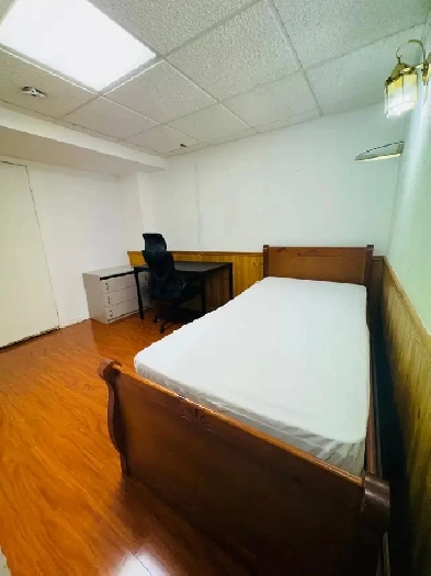 ✨Executive Furnished Room in Erin Mills, Mississauga