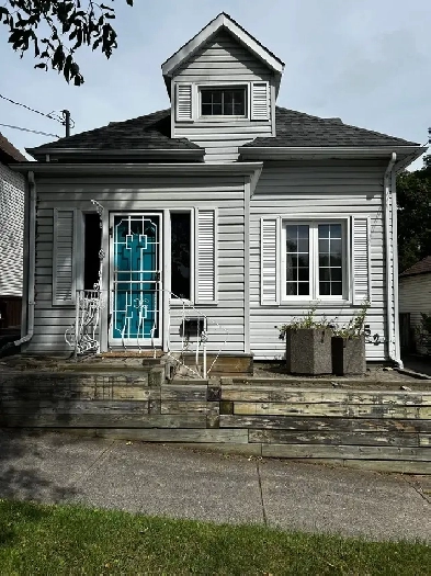 Charming Port Arthur 2-Bed Home – Renovations Coming Soon!