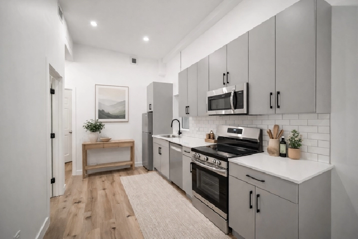 BRAND NEW 2 Bedroom Apartment! In The Heart Of Downtown!