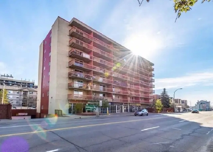 1 bedroom 1 bath apartment with elevator
