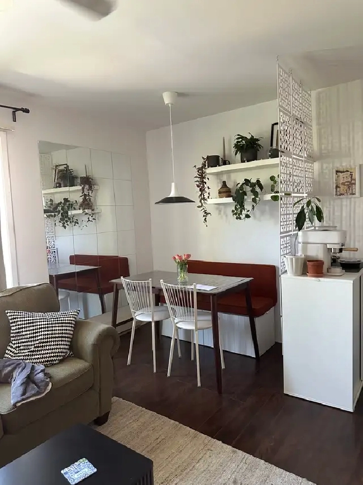 Beau 2½ à louer au prix de 775 $/mois, disponible 1 juillet