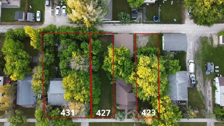 Rare investment opportunity in the heart of Selkirk!