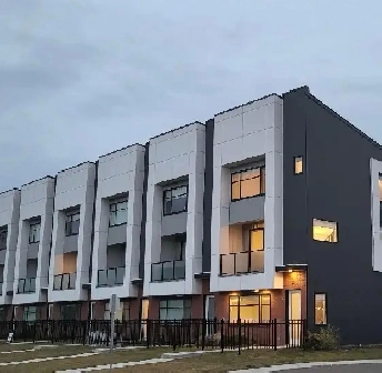 Beautiful townhouse for rent in St.Albert