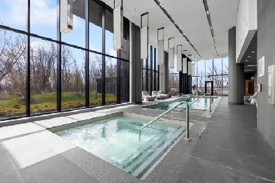 Splendide condo 3 cac et 2 sdb! Oasis de paix!