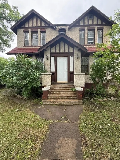 2 Bedroom Unit for Rent - St. Vital (Unit 1)
