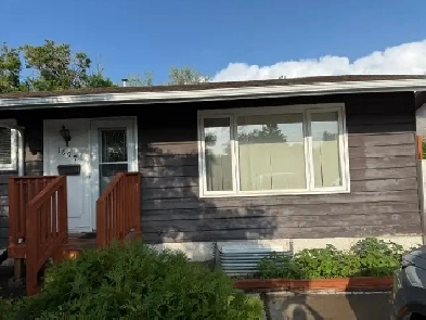 Two units house For rent