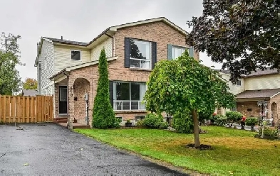 Large Furnished Bedroom-Parking, Prime location, Oshawa - July 1
