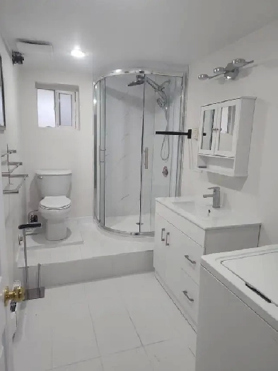 2 Beds 1 Bath basement suite in West CoquitlamCA$1,800 / Month