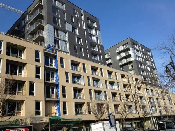 Furnished 3 1/2 Condo in the heart of downtown Montreal