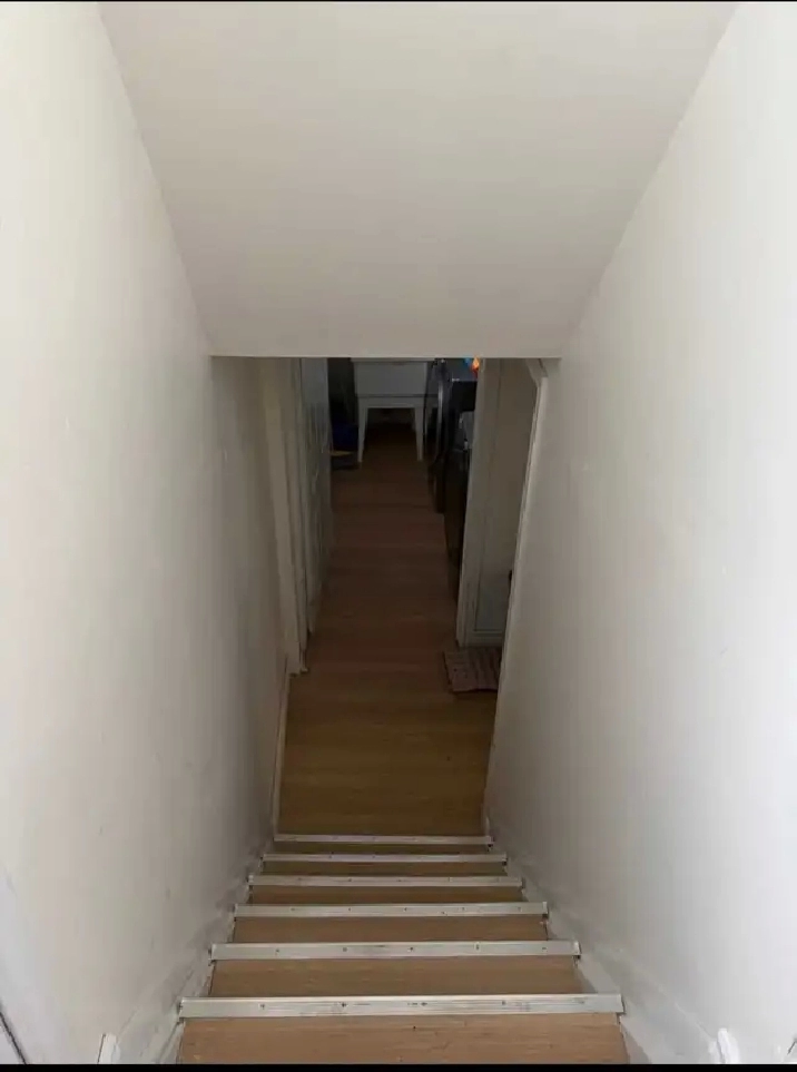 3 beds 1 bath House