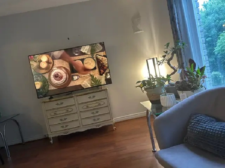 Room for Rent female only(July 1st)