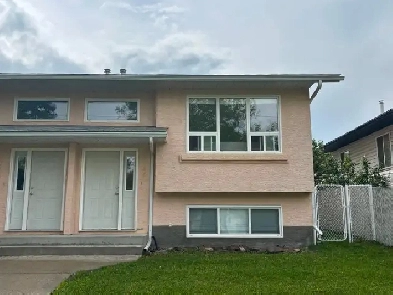 Furnished 3 bed (2 bath) 1/2 duplex for rent in Drayton Vall...