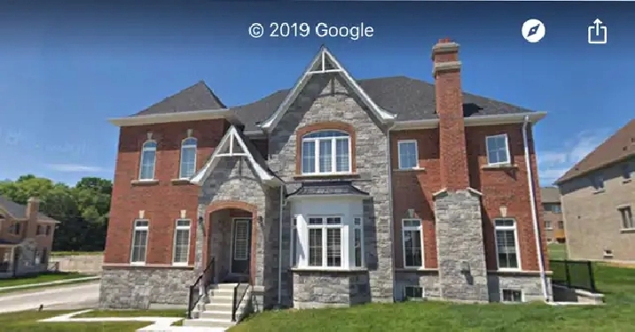 One Master bedroom for rent in Sharon, East Gwillimbury