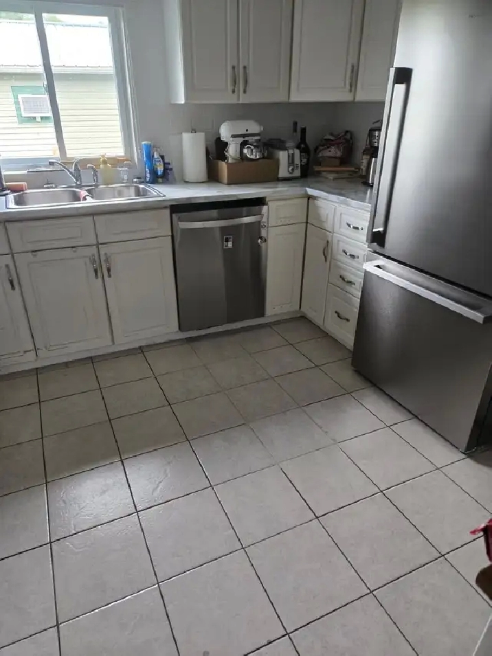 Spacious Mobile home for sale in Espanola