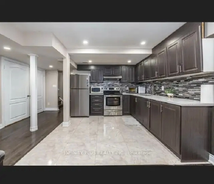 basement for rent, 2 bedroom, 1.5 washroom,