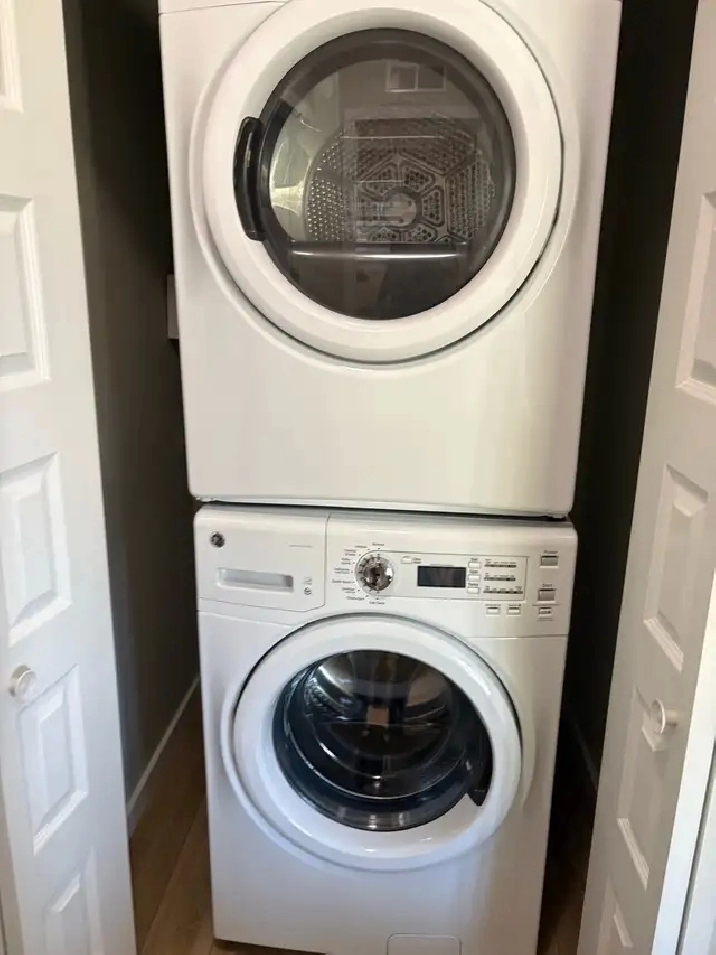 Furnished Room for Rent – $1,000/month (All Utilities Included)