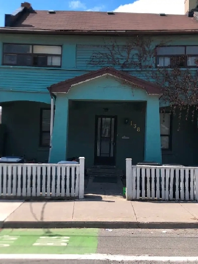 One large room for rent