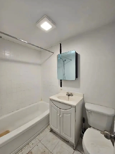 4 1/2 apartment for rent / Boulevard Henri-Bourassa E / Ahuntsic