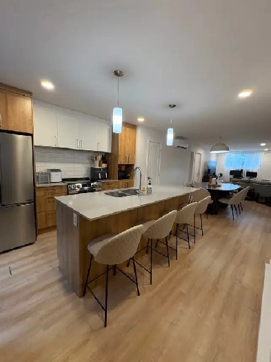 Appartement de 2 chambres et 1 salle de bain