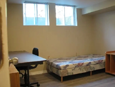Air-conditioned room near CU and AC