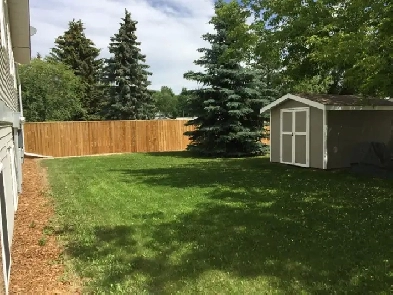 Large 2 Bedroom Unit in Camrose