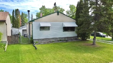 3 BEDROOM FAMILY HOME W/ A FINISHED BASEMENT