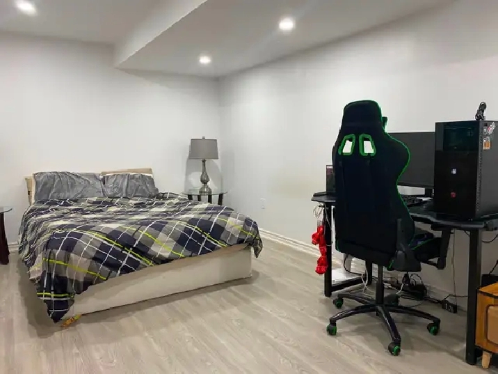 Room for rent in Woodstock- All Inclusive