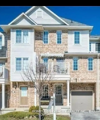 3 Bed 2 washrooms House for rent ian Oakville