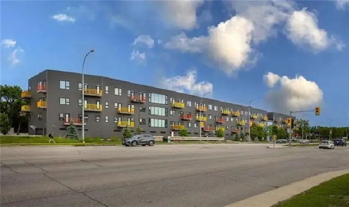 2 bedroom 2 bathroom condo for rent - 2300 Pembina Hwy (MOCO)