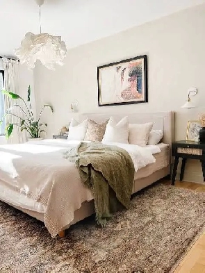 1 Master Bedroom for rent