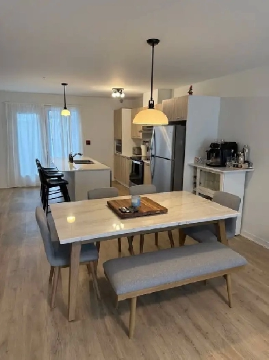 À louer - Prix réduit - Appartement - 2 chambres à coucher